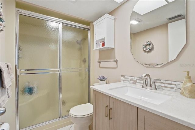 755 VILLAGE CIRCLE 203, Venice, FL 34292