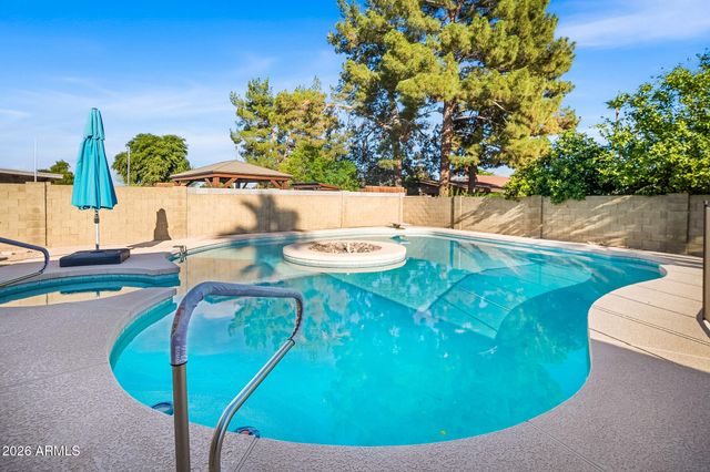 5325 W KINGS Avenue, Glendale, AZ 85306