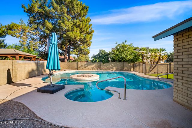 5325 W KINGS Avenue, Glendale, AZ 85306