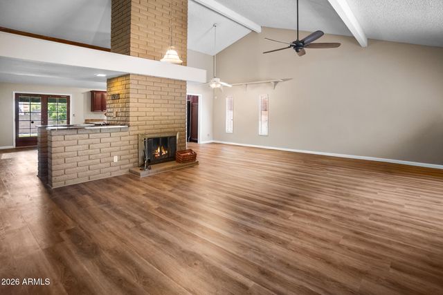 5325 W KINGS Avenue, Glendale, AZ 85306