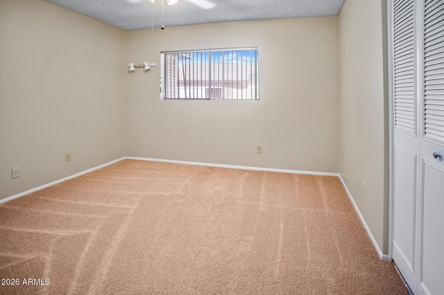 5325 W KINGS Avenue, Glendale, AZ 85306