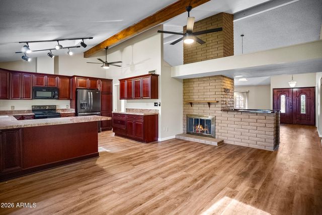 5325 W KINGS Avenue, Glendale, AZ 85306