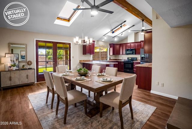 5325 W KINGS Avenue, Glendale, AZ 85306