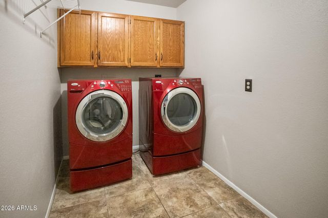 5325 W KINGS Avenue, Glendale, AZ 85306