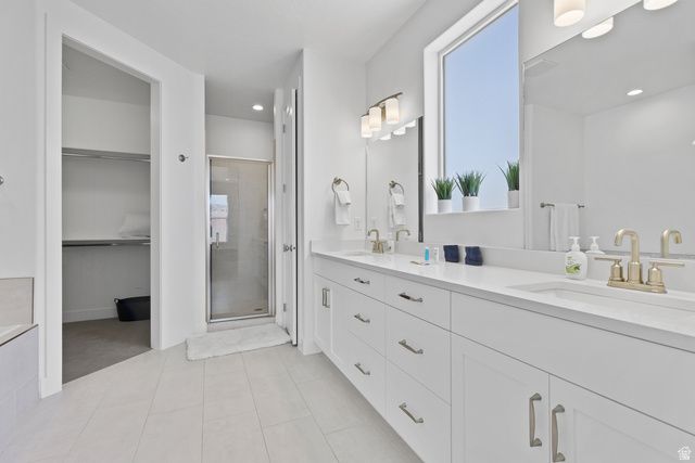 1445 N ARENA ROJA DR, Washington, UT 84780