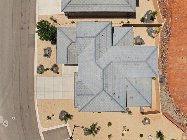 1445 N ARENA ROJA DR, Washington, UT 84780