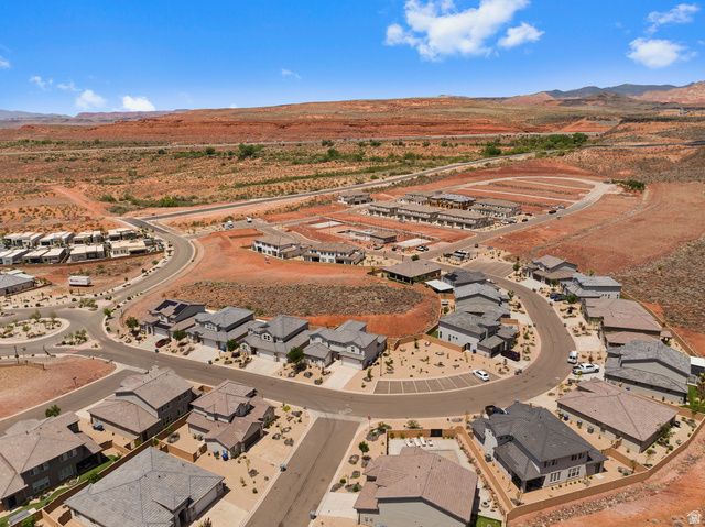 1445 N ARENA ROJA DR, Washington, UT 84780