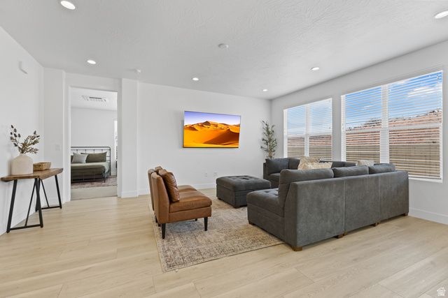 1445 N ARENA ROJA DR, Washington, UT 84780