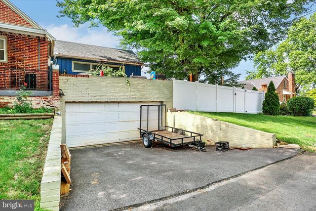 700 S ROYAL ST, York, PA 17402