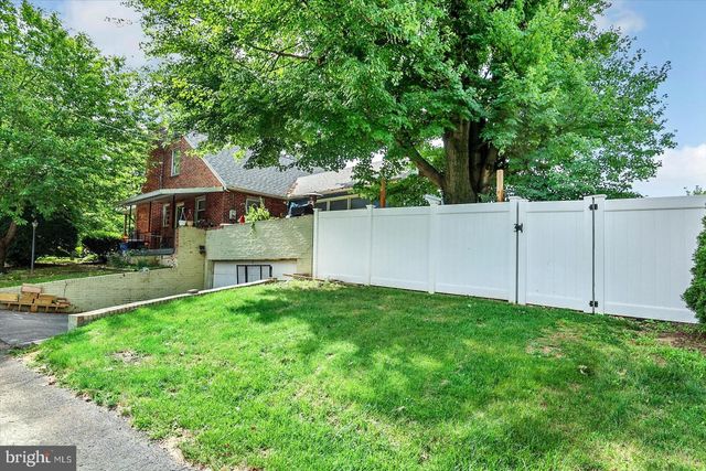 700 S ROYAL ST, York, PA 17402