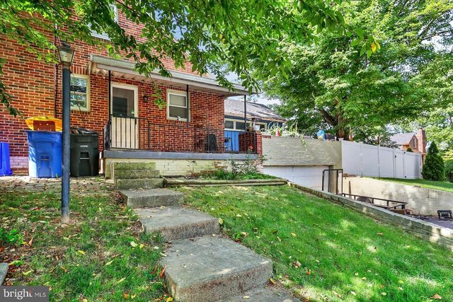 700 S ROYAL ST, York, PA 17402
