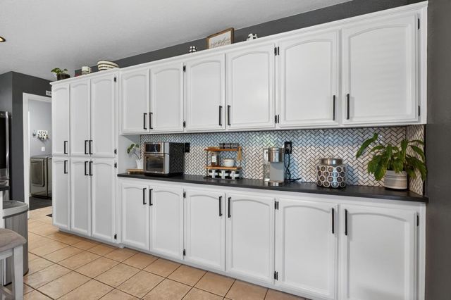 9158 Eastpointe Ct, Elk Grove, CA 95624