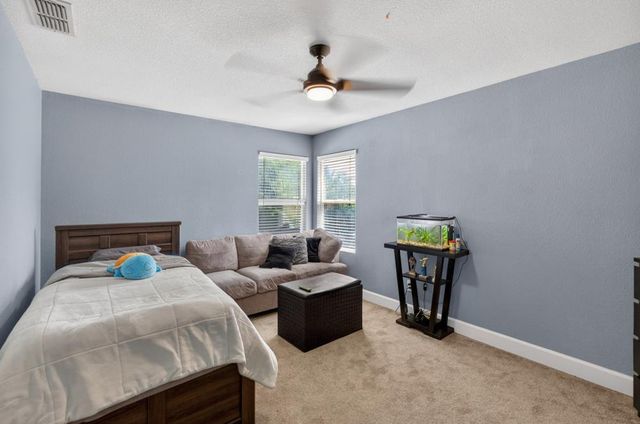 9158 Eastpointe Ct, Elk Grove, CA 95624