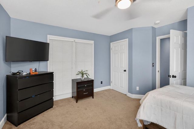 9158 Eastpointe Ct, Elk Grove, CA 95624