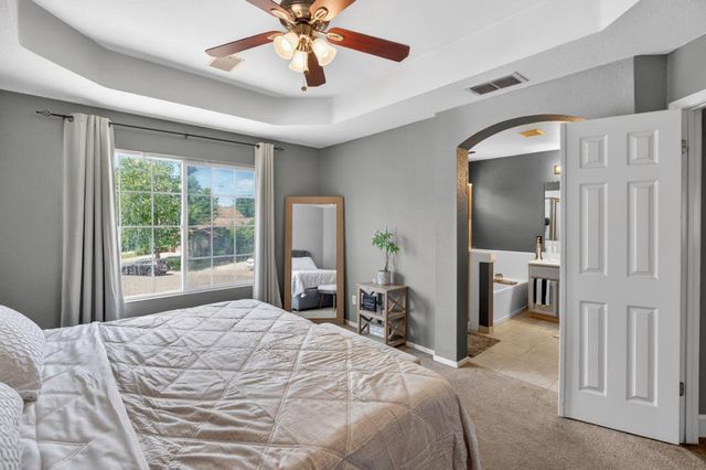 9158 Eastpointe Ct, Elk Grove, CA 95624