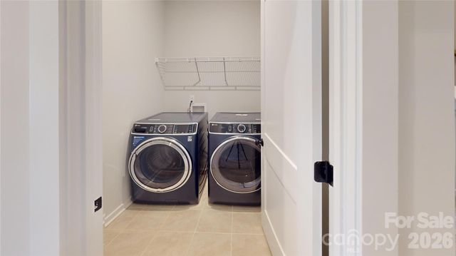 9512 Munsing Drive 165, Charlotte, NC 28269