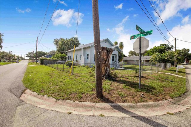 229 N 13TH STREET, Haines City, FL 33844