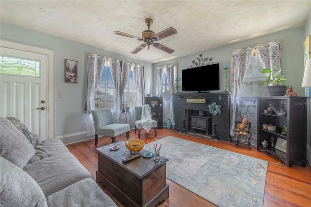 229 N 13TH STREET, Haines City, FL 33844