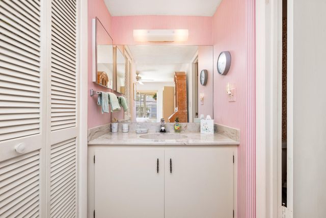 3236 SE Aster Lane M226, Stuart, FL 34994