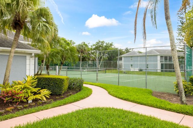 3236 SE Aster Lane M226, Stuart, FL 34994