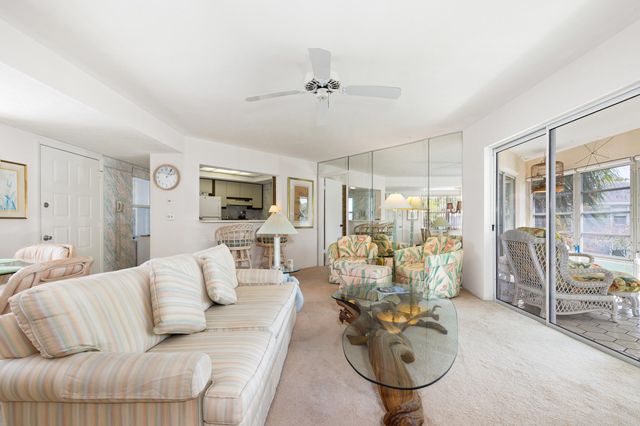 3236 SE Aster Lane M226, Stuart, FL 34994