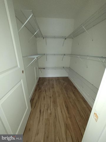 4 STEWER LN, Perkasie, PA 18944