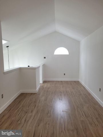 4 STEWER LN, Perkasie, PA 18944