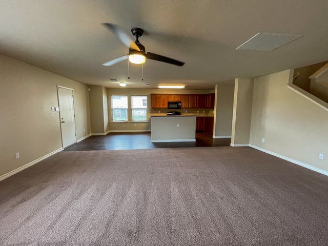 604 Trillium Lane, Desoto, TX 75115