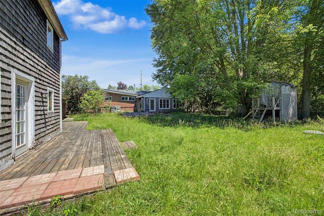 2145 Oakville Waltz Road, Ash Township, MI 48164