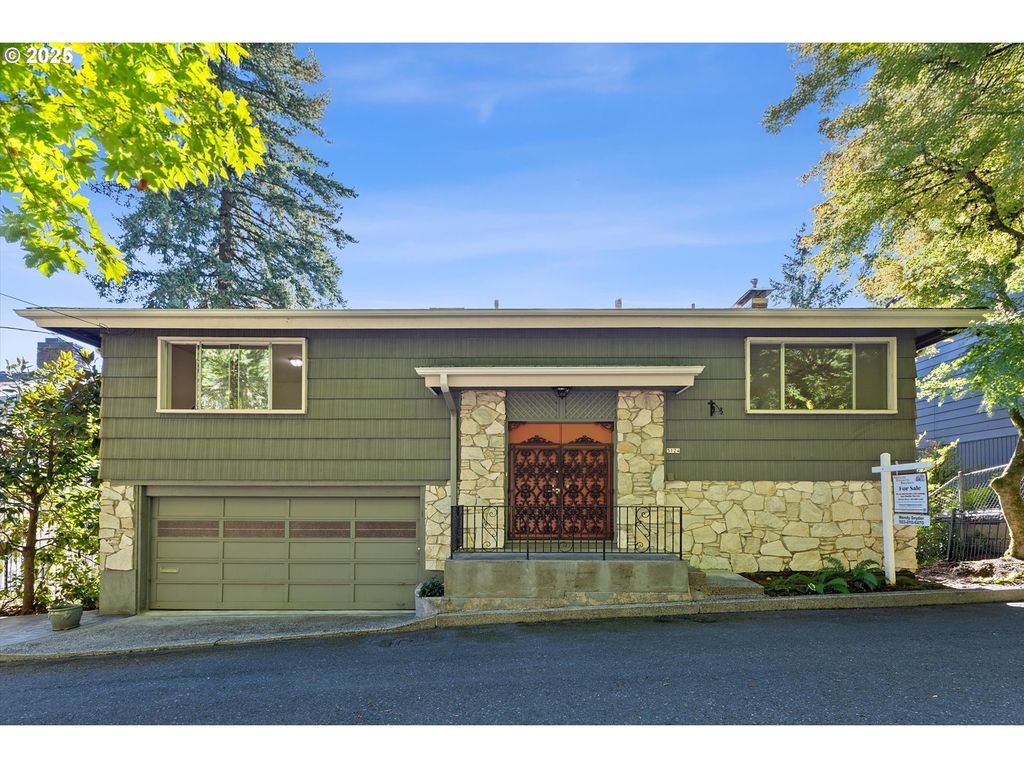 3124 Nw VALLE VISTA Ter, Portland, OR 97210