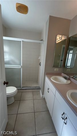 10738 Cocoatree CT, Lehigh Acres, FL 33936