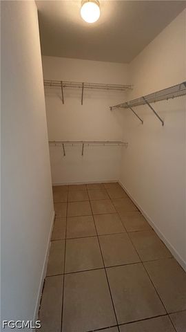 10738 Cocoatree CT, Lehigh Acres, FL 33936