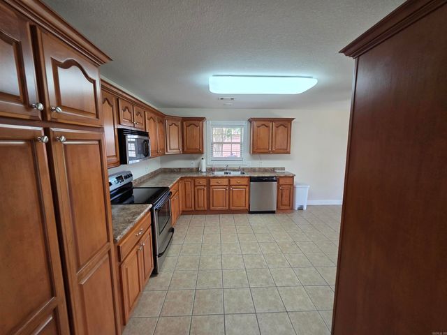 2903 Cambridge Drive, Paragould, AR 72450