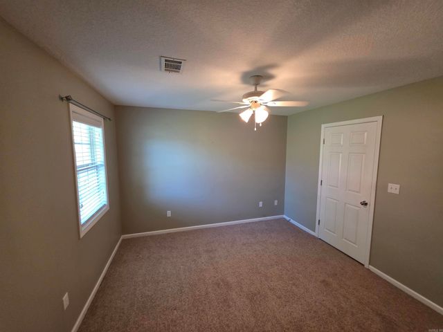 2903 Cambridge Drive, Paragould, AR 72450