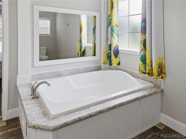 9900 W Pinespring Court, Crystal River, FL 34428