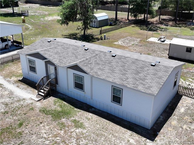 9900 W Pinespring Court, Crystal River, FL 34428