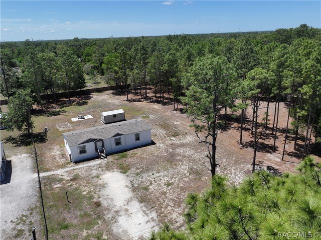 9900 W Pinespring Court, Crystal River, FL 34428