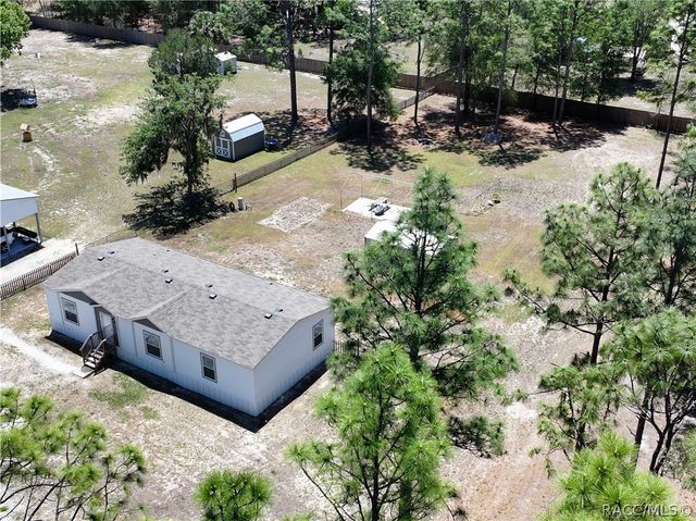 9900 W Pinespring Court, Crystal River, FL 34428
