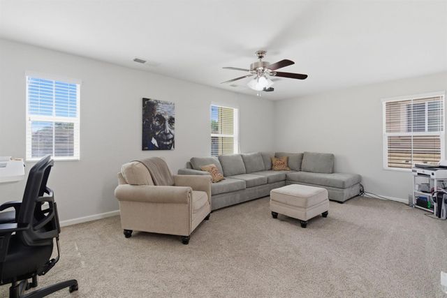 329 Emory Oak Pl, Lathrop, CA 95330