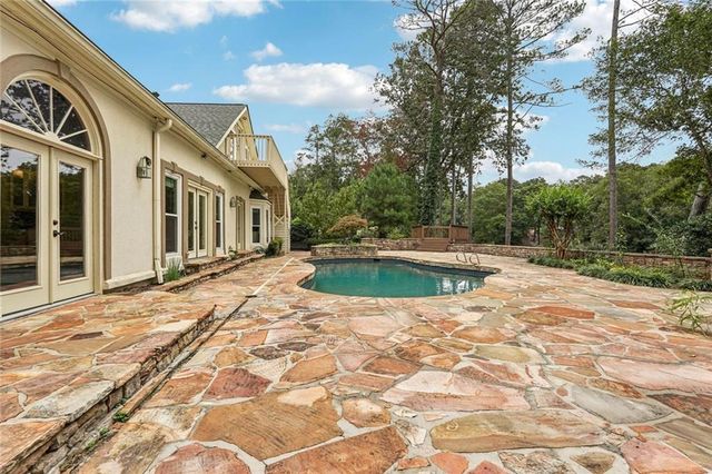 511 Pine Valley Road SE, Marietta, GA 30067