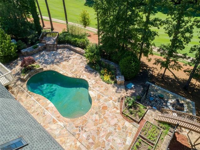 511 Pine Valley Road SE, Marietta, GA 30067