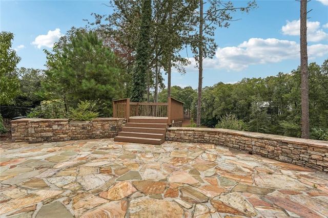 511 Pine Valley Road SE, Marietta, GA 30067