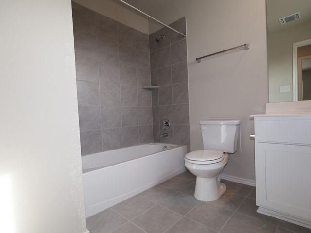 150 Big Banyan DR, Dripping Springs, TX 78620