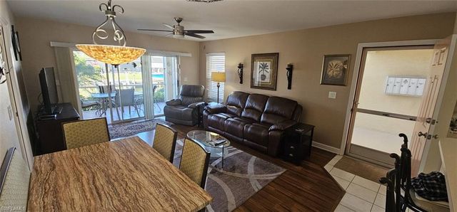 925 SW 47th TER # 101, Cape Coral, FL 33914