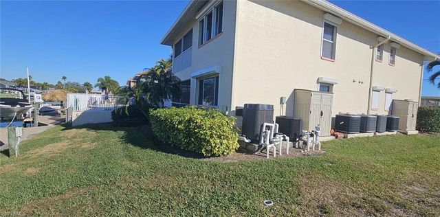925 SW 47th TER # 101, Cape Coral, FL 33914