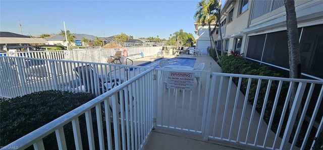 925 SW 47th TER # 101, Cape Coral, FL 33914