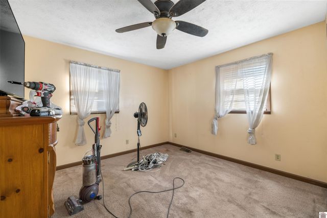 2056 Knob Hill Dr L8D, Paducah, KY 42003