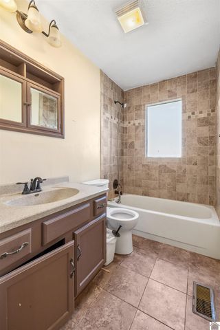 2056 Knob Hill Dr L8D, Paducah, KY 42003