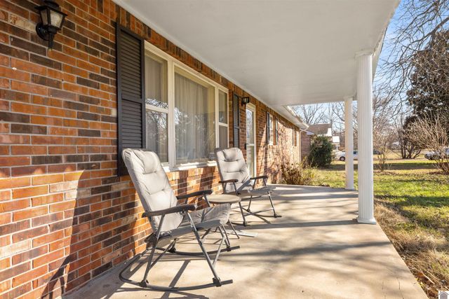 2056 Knob Hill Dr L8D, Paducah, KY 42003
