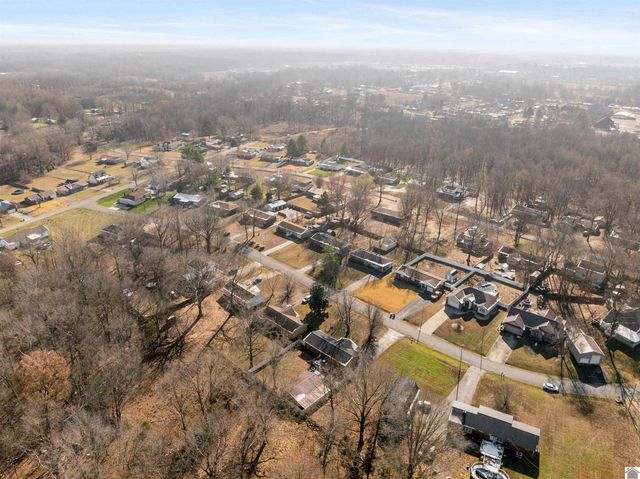 2056 Knob Hill Dr L8D, Paducah, KY 42003